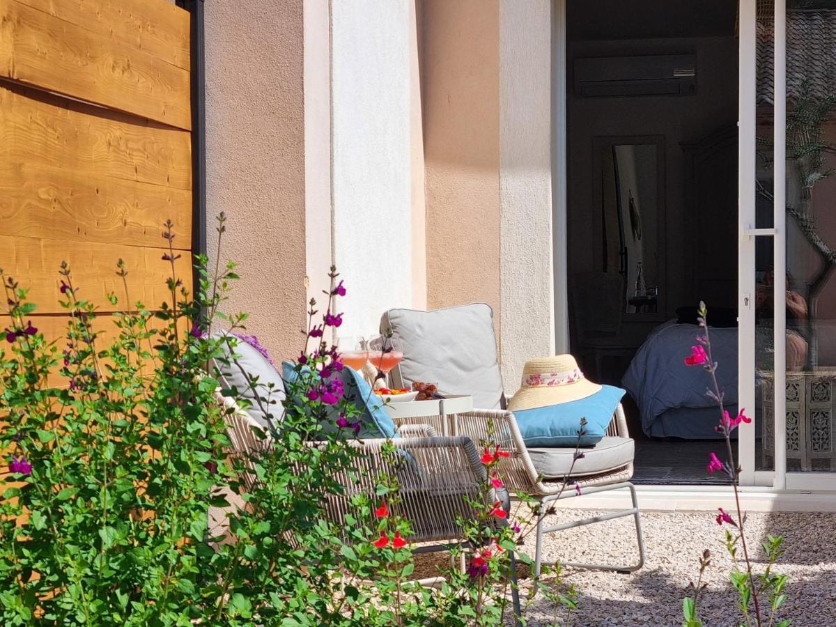 Cosy En Provence - Piscine Chauffee De Mai A Septembre Acomodação com café da manhã Pernes-les-Fontaines Exterior foto